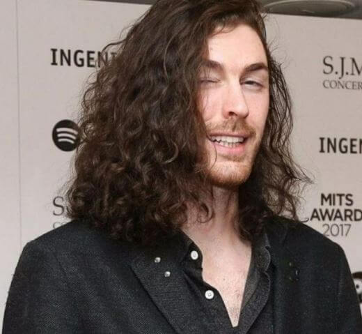 Jon Hozier Byrne younger brother Hozier in an event.